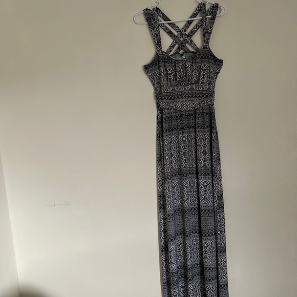 Maurices Dresses & Skirts - Maxi Sun Dress. Size m.